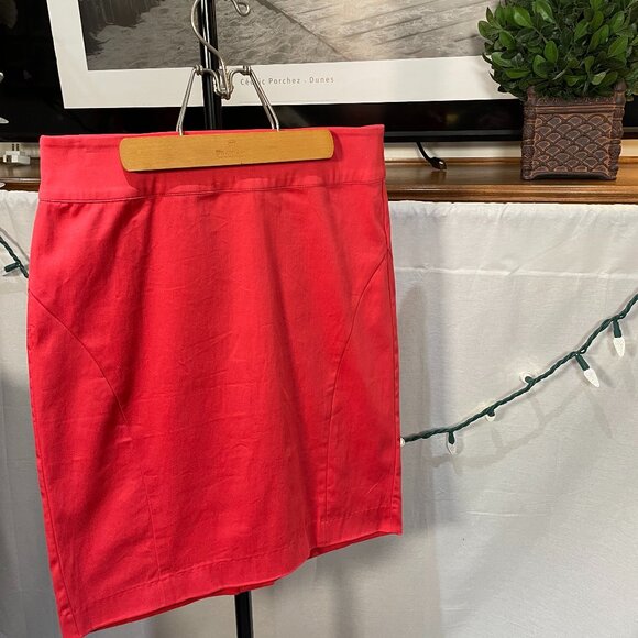 👗👗Banana Republic Pencil Skirt-sz 4 - Picture 1 of 3